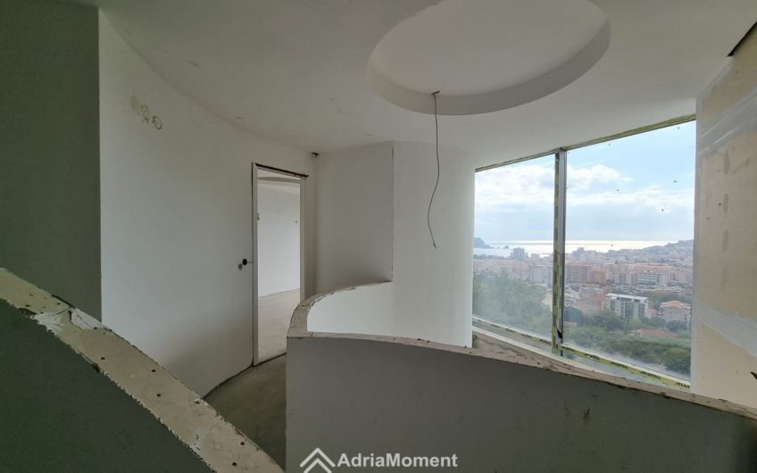New house with sea and Budva views. Urgent sale at a price below the market!