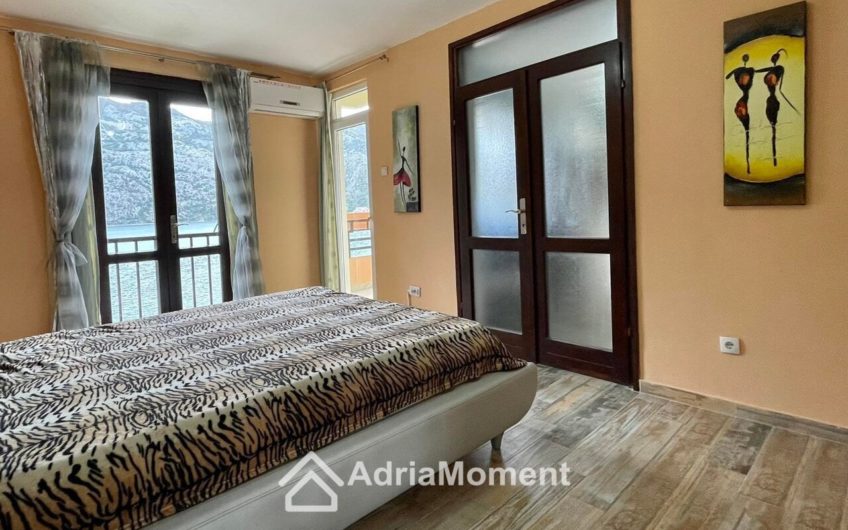Profitable real estate in the Bay of Kotor – apartment on the 1st line in Risan