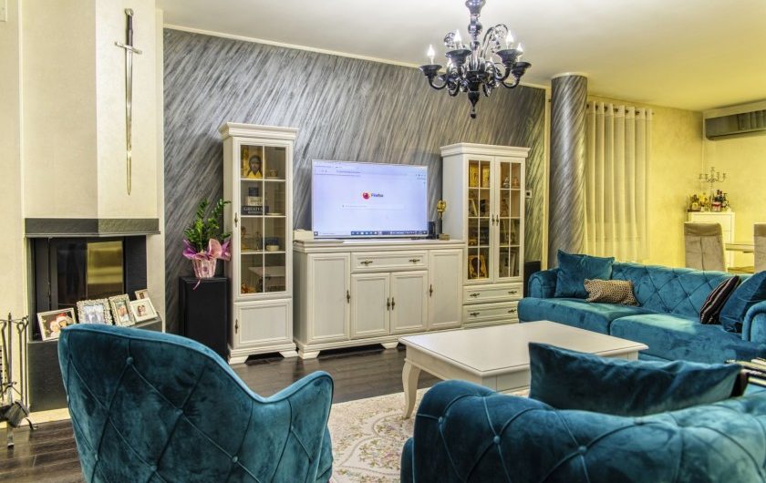 Inexpensive 3 houses in Podgorica. The best location!