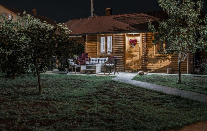 Inexpensive 3 houses in Podgorica. The best location!