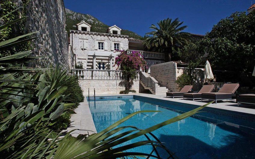 Exclusive stone villa in Perast