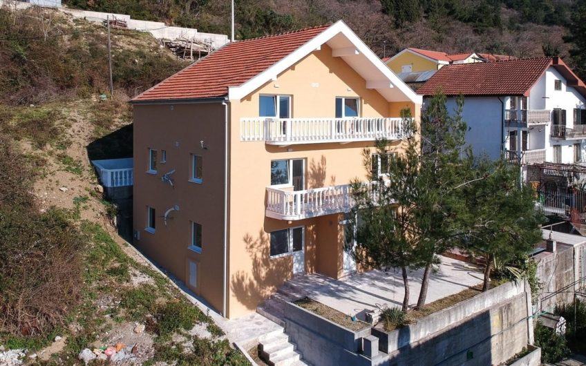Inexpensive – apartments overlooking the Tivat Bay