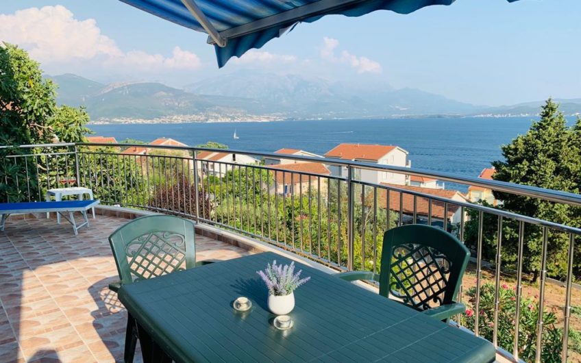 Modern house with panoramic views in Baosici