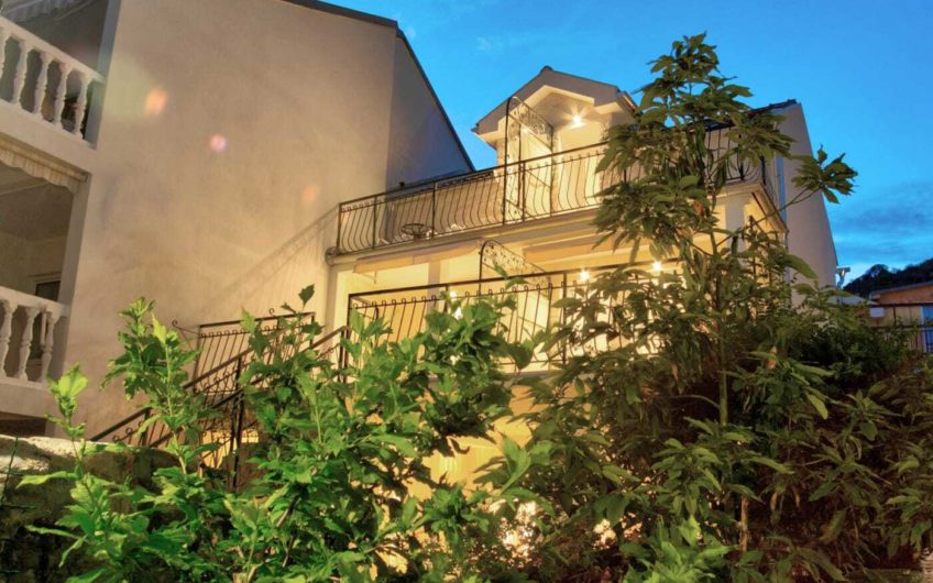 New guest house in Baosici – 20 meters from the sea