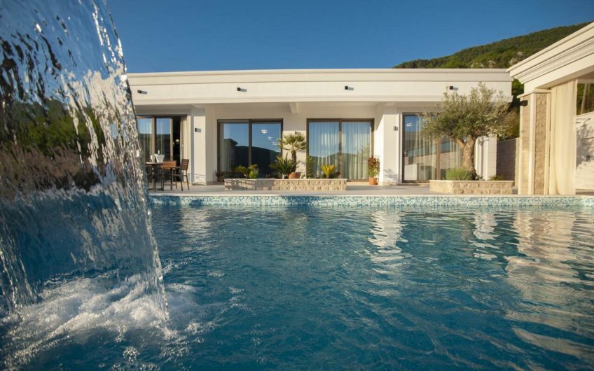 Modern villa near Jaz beach – profit over 10%