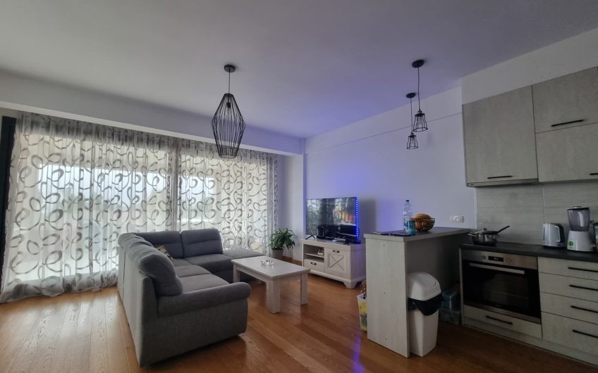 Apartment in Tivat with 2 bedrooms – Selyanovo, City-market building