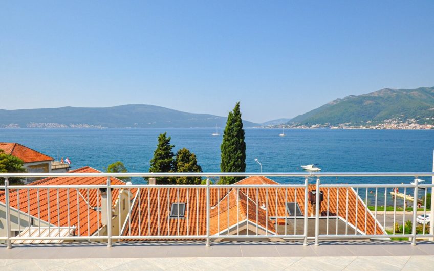 2nd row from the sea Donja Lastva – large house with construction coefficient 1.2 on the plot