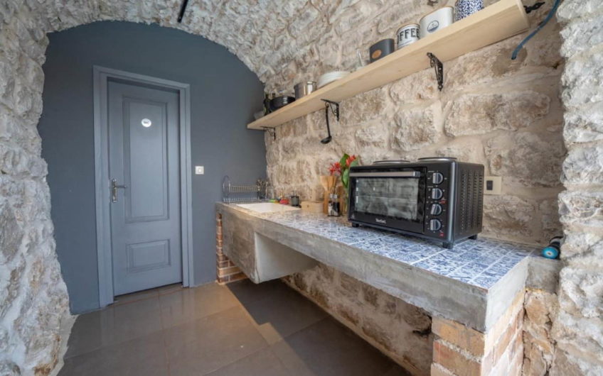 Mini-hotel for sale in the Bay of Kotor – Risan