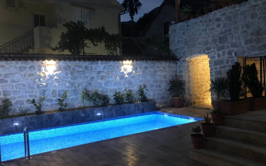 Mini-hotel for sale in the Bay of Kotor – Risan
