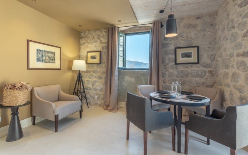 Mini-hotel for sale in the Bay of Kotor – Risan