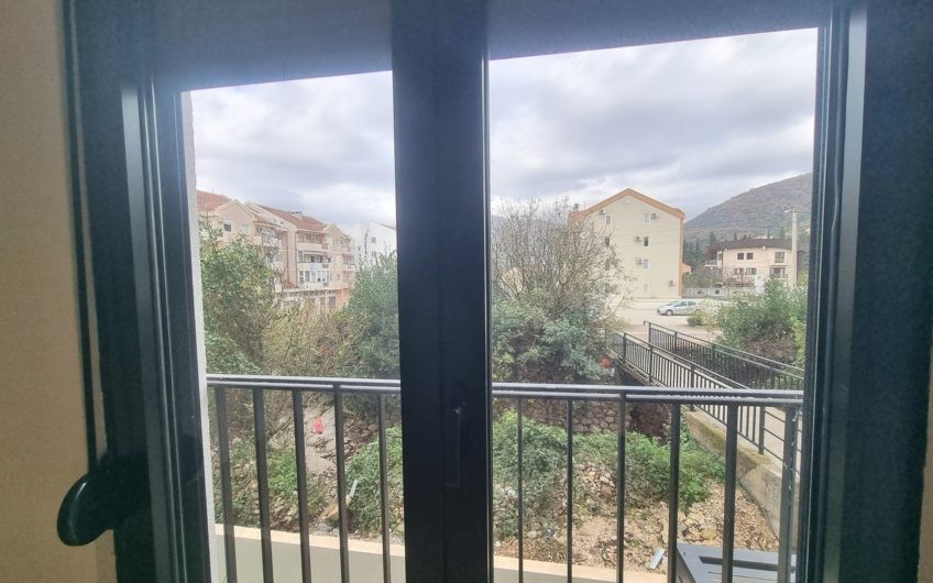 New apartment in SEARS Tivat – no tax 3%