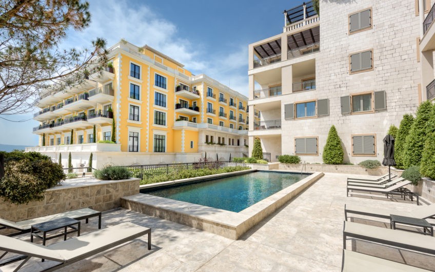 Porto Montenegro – apartment for sale – 490.000 euros