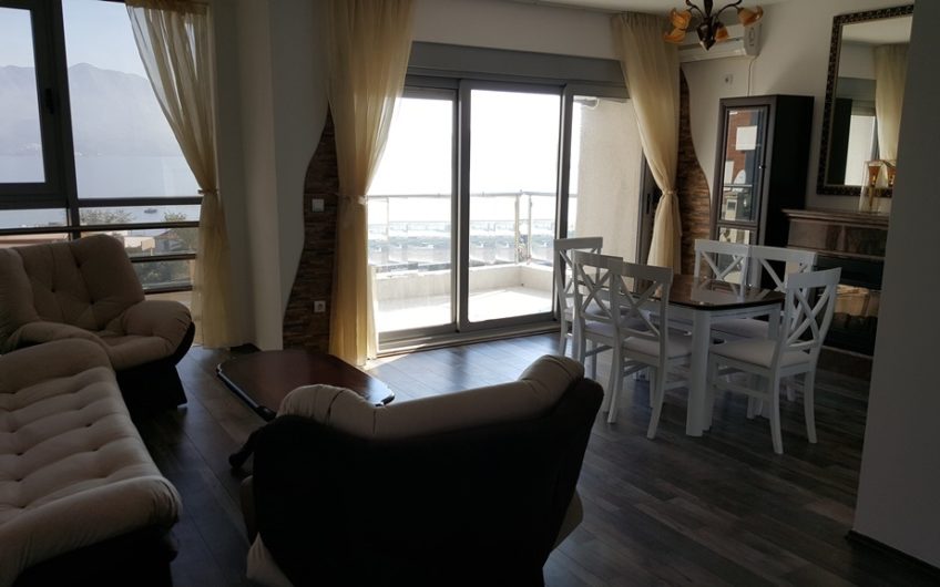 Center of Budva – three bedroom apartment
