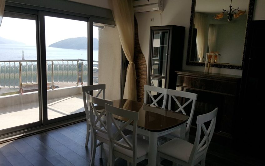 Center of Budva – three bedroom apartment