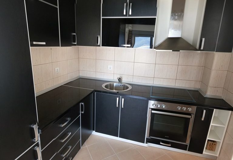 Center of Budva – three bedroom apartment