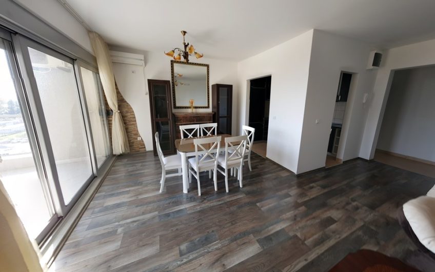 Center of Budva – three bedroom apartment
