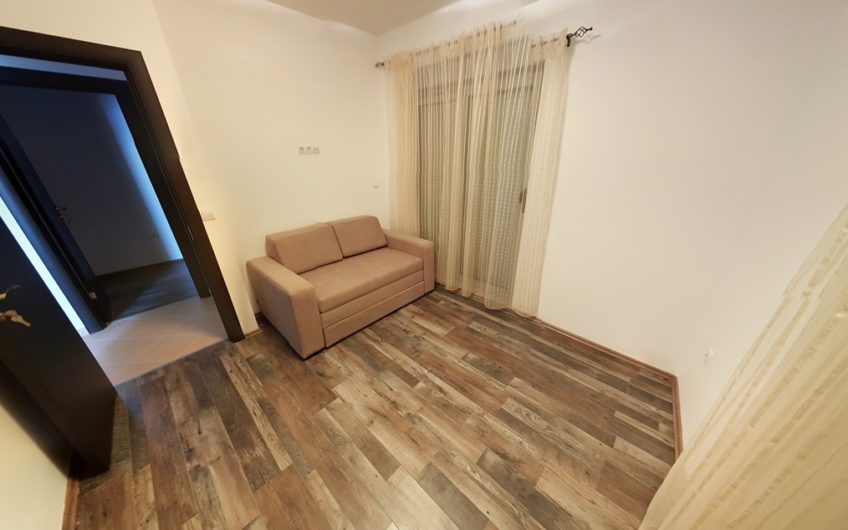 Center of Budva – three bedroom apartment