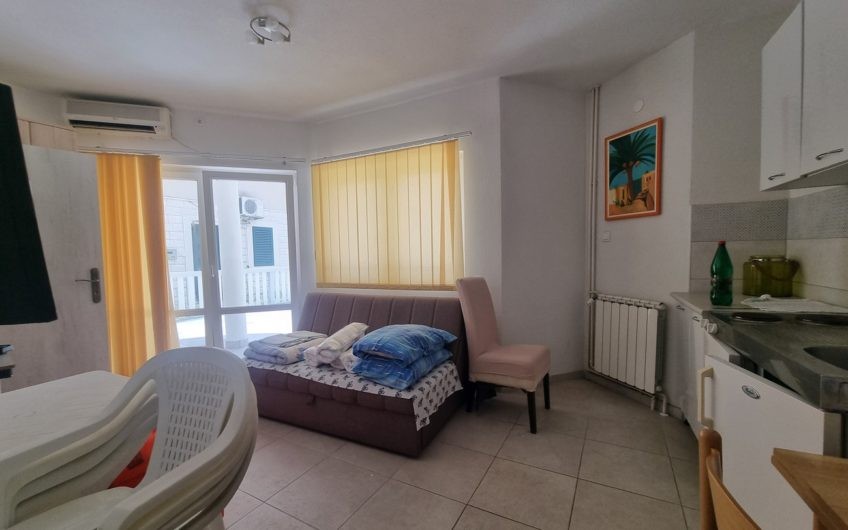 Mini-hotel 11 rooms on the second line of the sea – Igalo, Herceg Novi