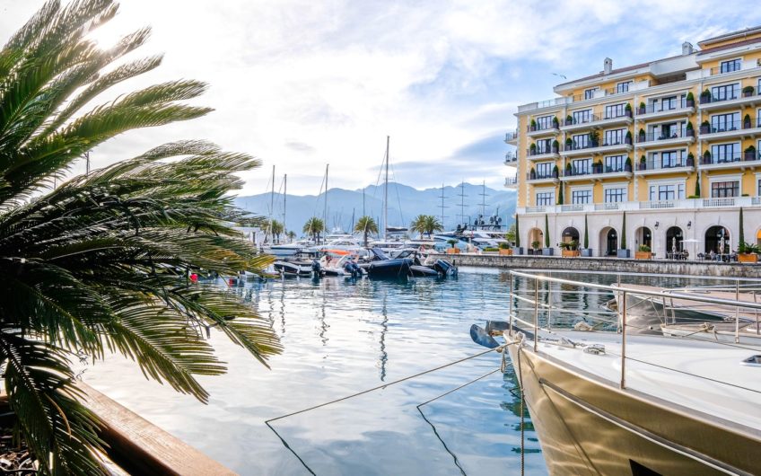 Porto Montenegro – 2 bedroom apartment in Baia residence