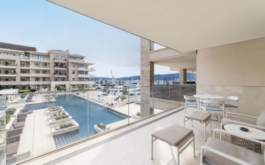 Regent Pool Club – apartment 81 m2 in the Baia residence