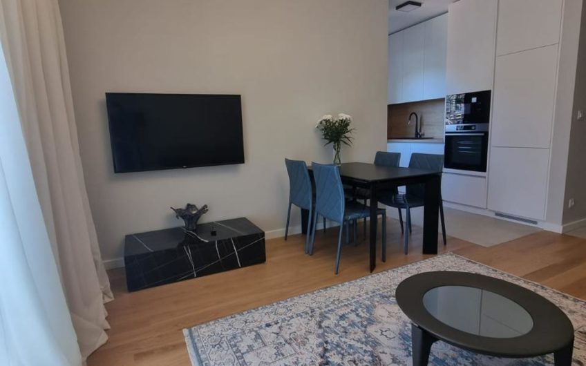 1-bedroom apartment in Allure condo hotel – Budva, center