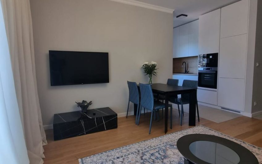 1-bedroom apartment in Allure condo hotel – Budva, center