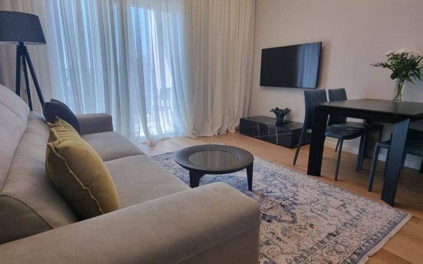 1-bedroom apartment in Allure condo hotel – Budva, center