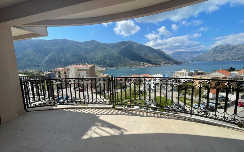 Kotor Dobrota – luxury apartment for sale