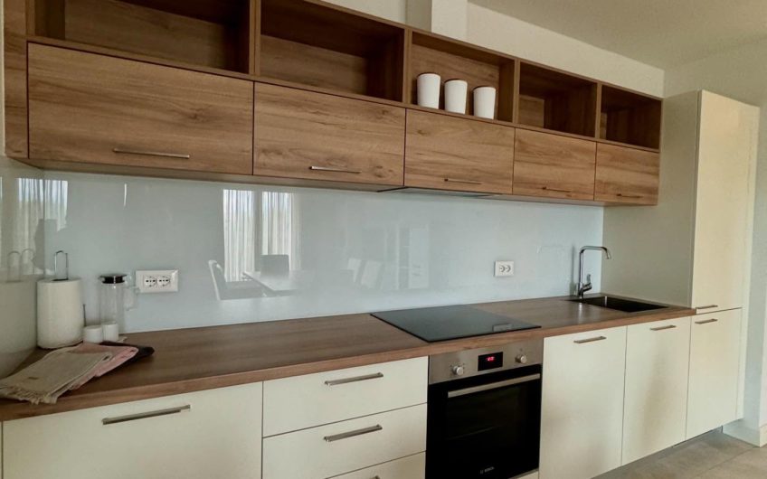 Lustica Bay – 2 bedroom apartment for sale in Centrale