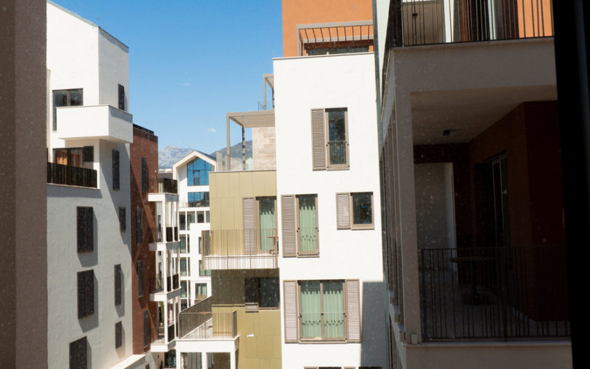 Boka Place – one-bedroom apartment in the new quarter of Porto Montenegro