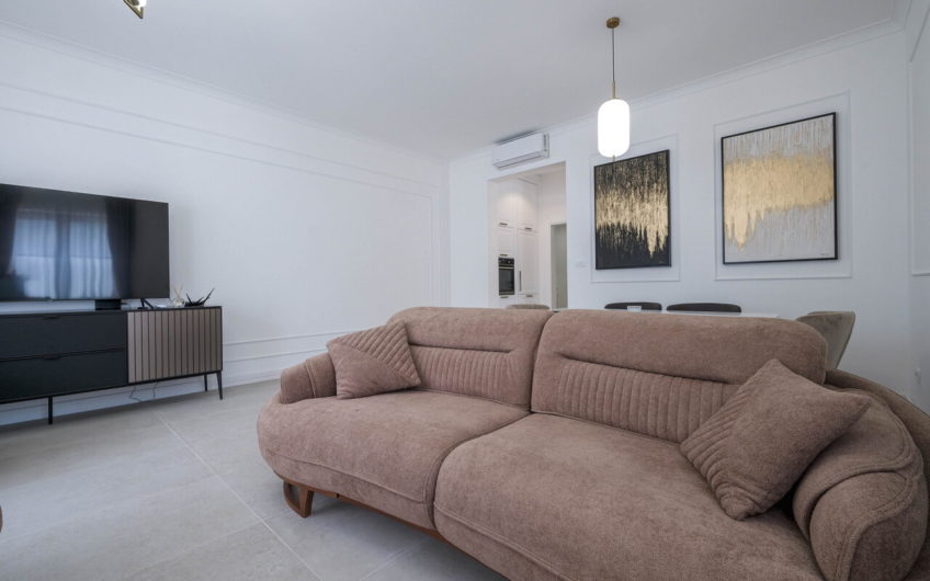 2bedroom apartment with a swimming pool – Belveder, Becici