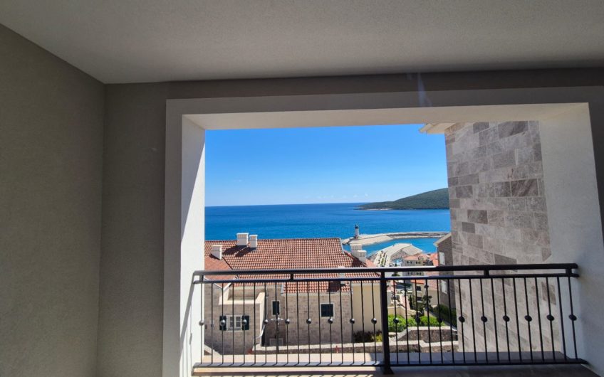 1 Bedroom Apartment in Iris — Marina Village