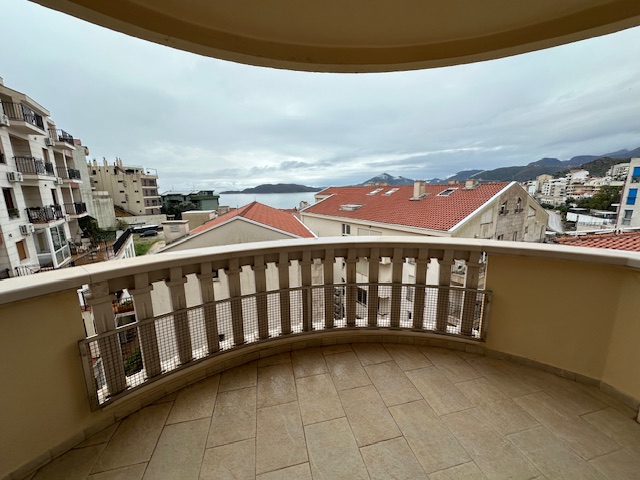 Penthouse 170 m2 in Przno – sea view