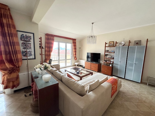 Penthouse 170 m2 in Przno – sea view