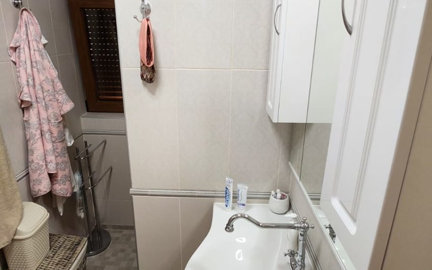 Djurasevici – 1-bedroom apartment in a complex by the sea. Garage & pool