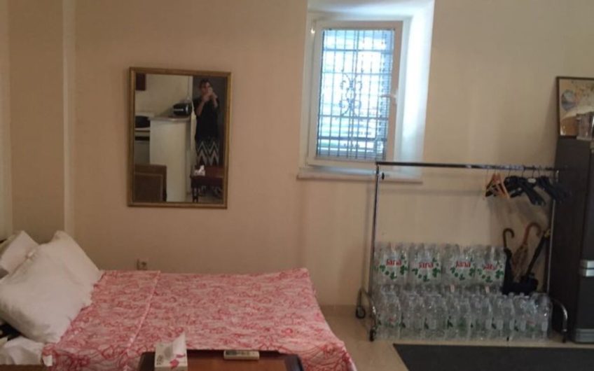Old Town Budva – stone house with sea view and commercial premises.