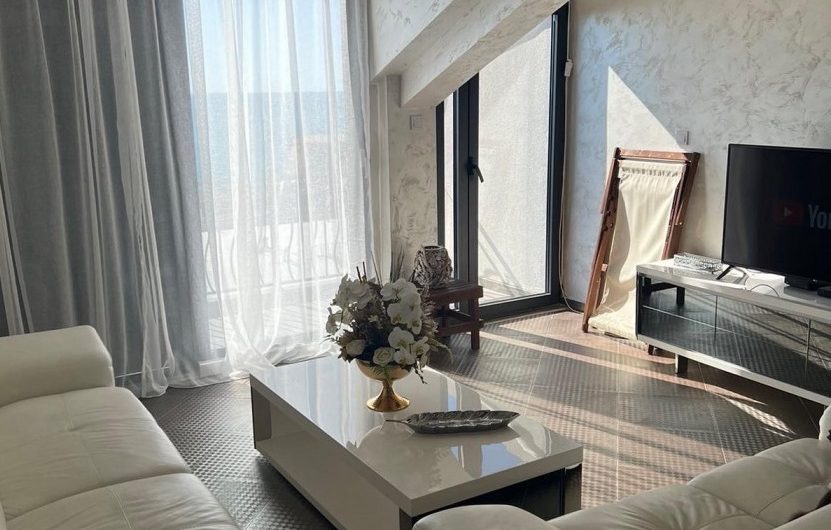For sale apartment 63 m2 on Sveti Stefan – sea view