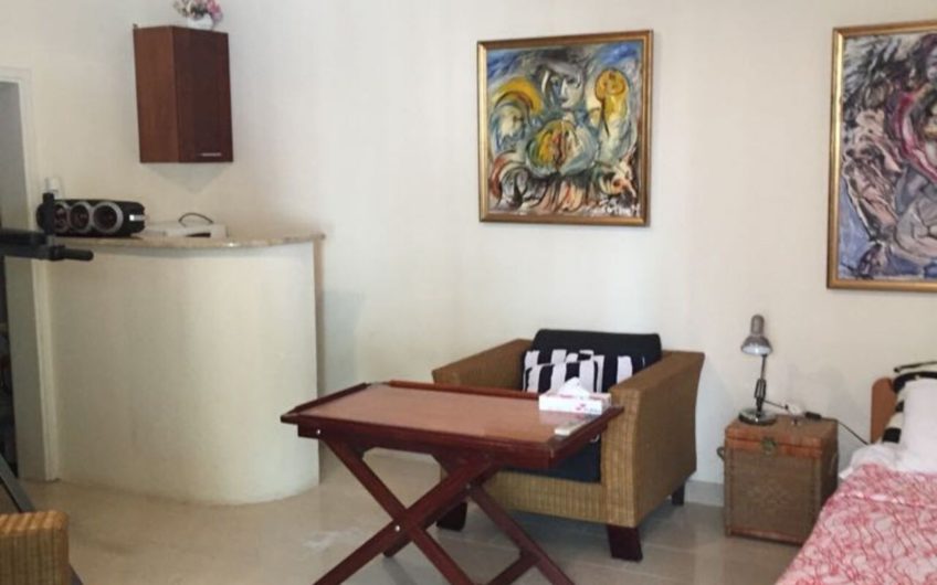 Old Town Budva – stone house with sea view and commercial premises.