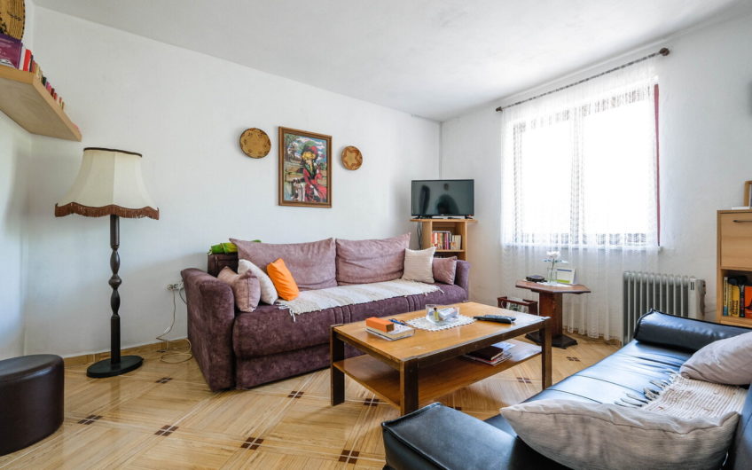 House with a garden in Luštica – 250 meters from the sea