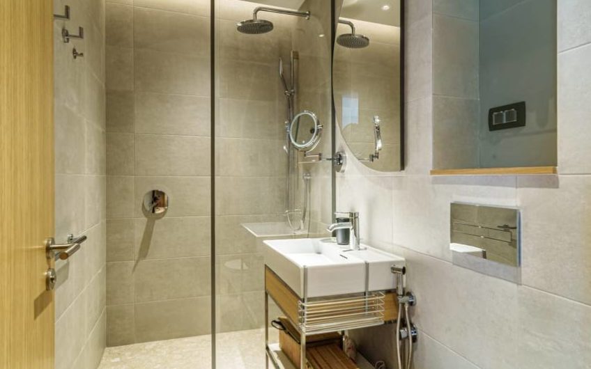 Furnished one-bedroom apartment in the prestigious Boka Place complex