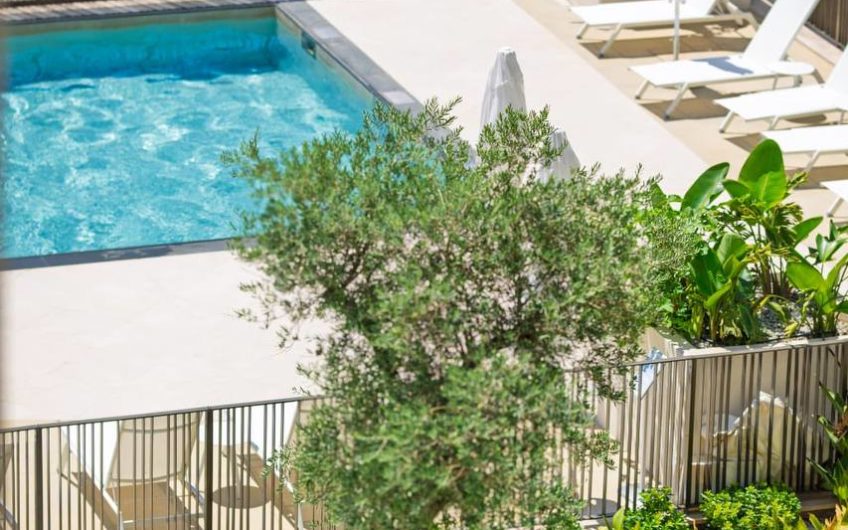 Furnished one-bedroom apartment in the prestigious Boka Place complex