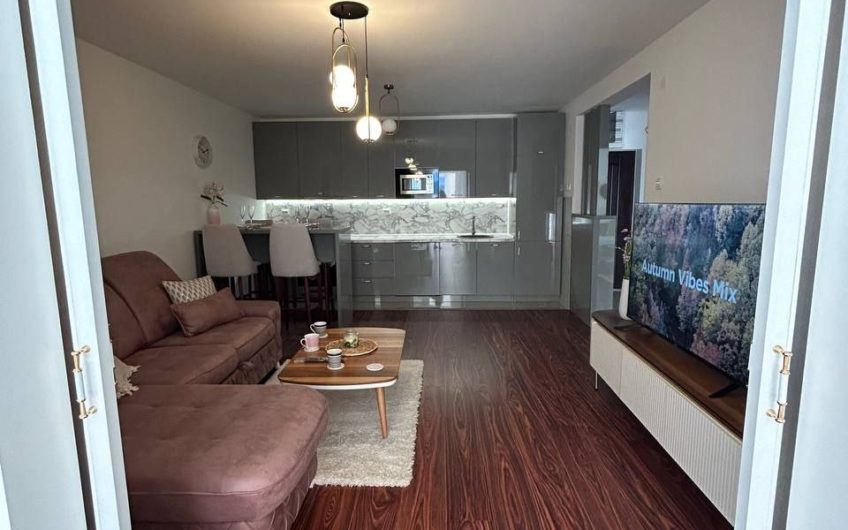 Petrovac – three-bedroom apartment – no property purchase tax