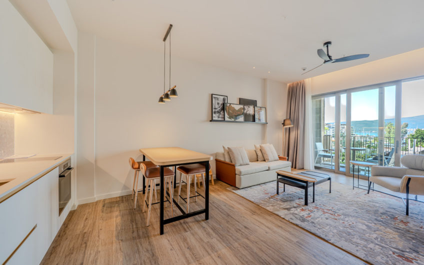 One-bedroom apartment in the 5-star SIRO Hotel