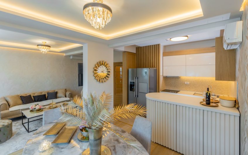 Luxury penthouse for sale in Pržno – below the highway