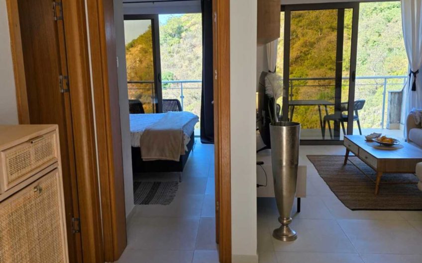 Luxury apartment in a complex with a pool – Pržno