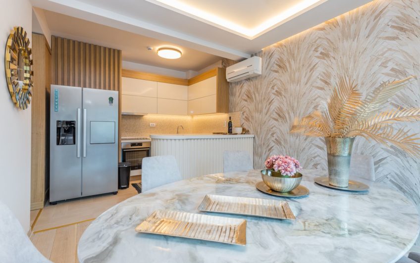 Luxury penthouse for sale in Pržno – below the highway