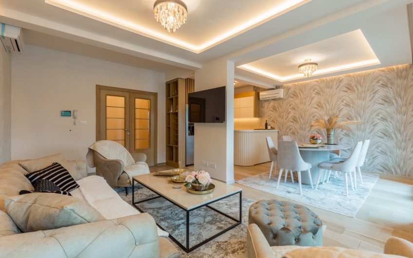 Luxury penthouse for sale in Pržno – below the highway