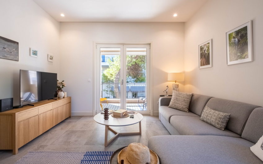 Stylish one-bedroom apartment in the prestigious Centrale complex, Lustica Bay