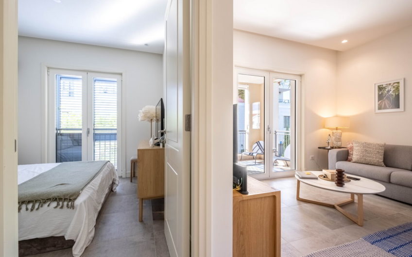 Stylish one-bedroom apartment in the prestigious Centrale complex, Lustica Bay