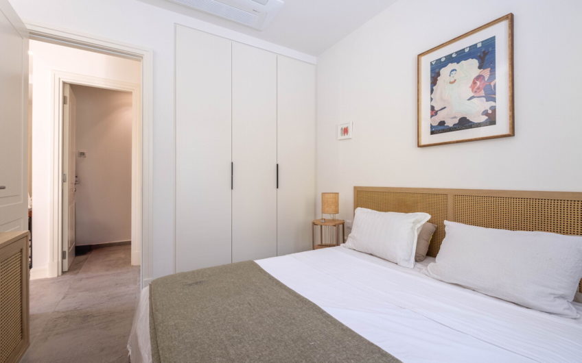 Stylish one-bedroom apartment in the prestigious Centrale complex, Lustica Bay